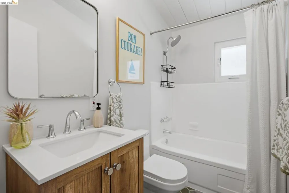 2317 Mira Vista Dr El Cerrito, CA 94530