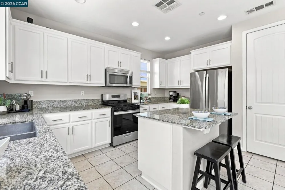 2313 Verona Dr Bay Point, CA 94565