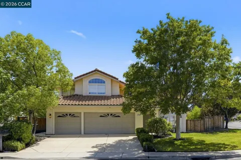 4700 Hunter Peak Ct