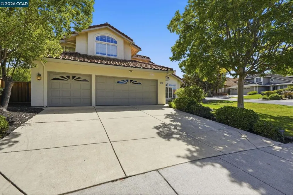 4700 Hunter Peak Ct Antioch, CA 94531