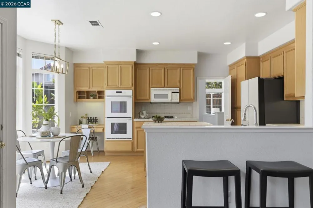 4700 Hunter Peak Ct Antioch, CA 94531