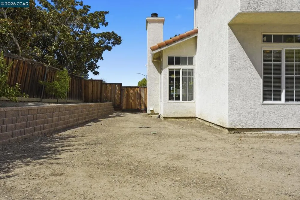 4700 Hunter Peak Ct Antioch, CA 94531