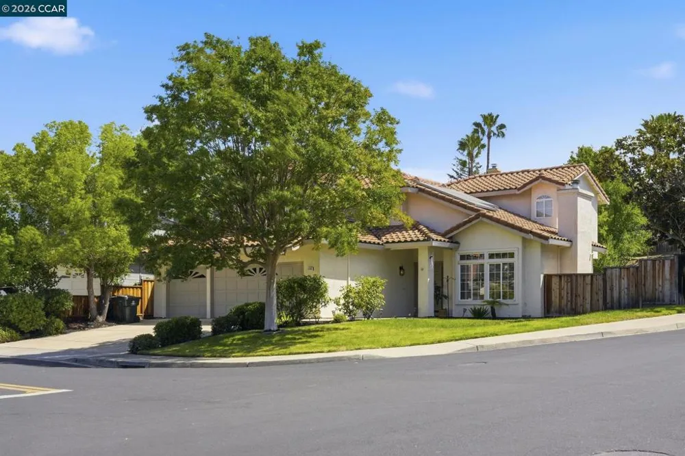 4700 Hunter Peak Ct Antioch, CA 94531