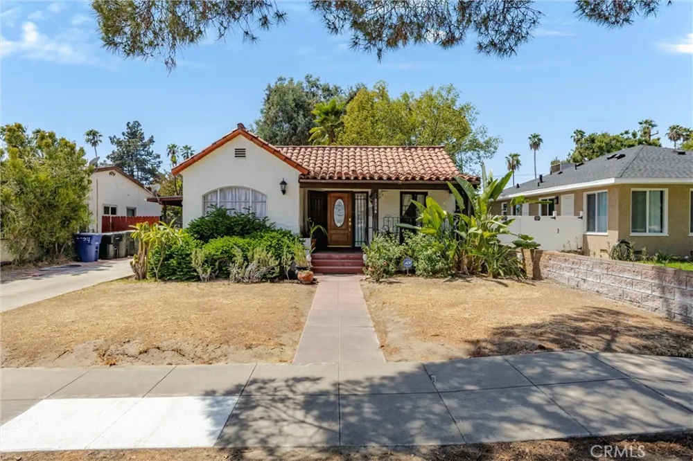 3334 Sierra San Bernardino, CA 92405