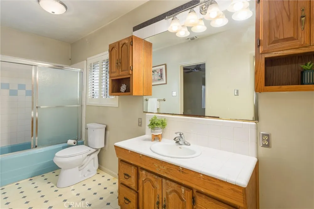 3334 Sierra San Bernardino, CA 92405