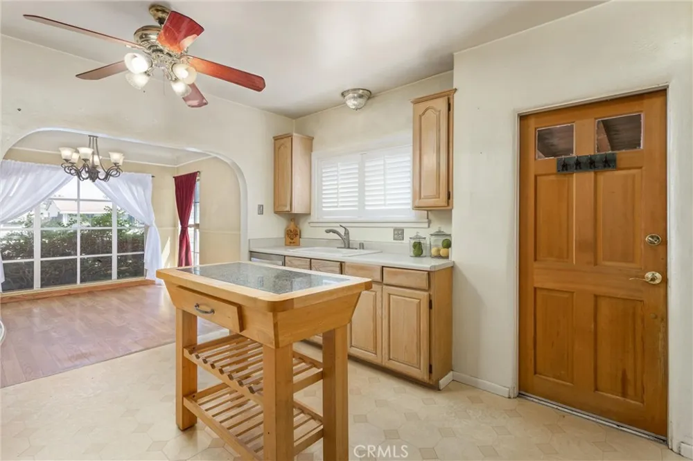 3334 Sierra San Bernardino, CA 92405