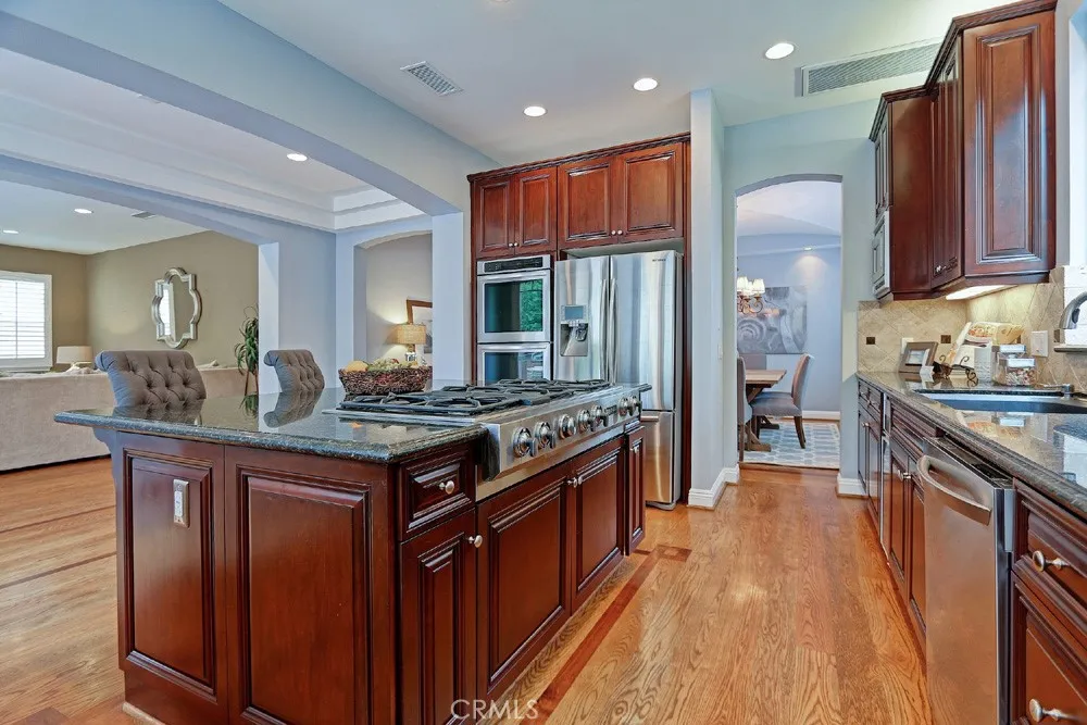 1740 2nd Street Manhattan Beach, CA 90266