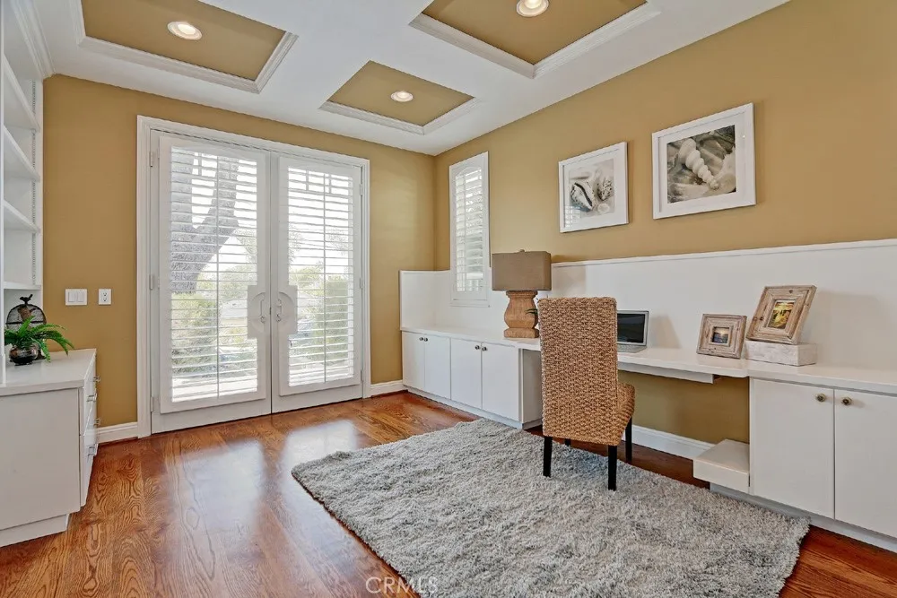 1740 2nd Street Manhattan Beach, CA 90266