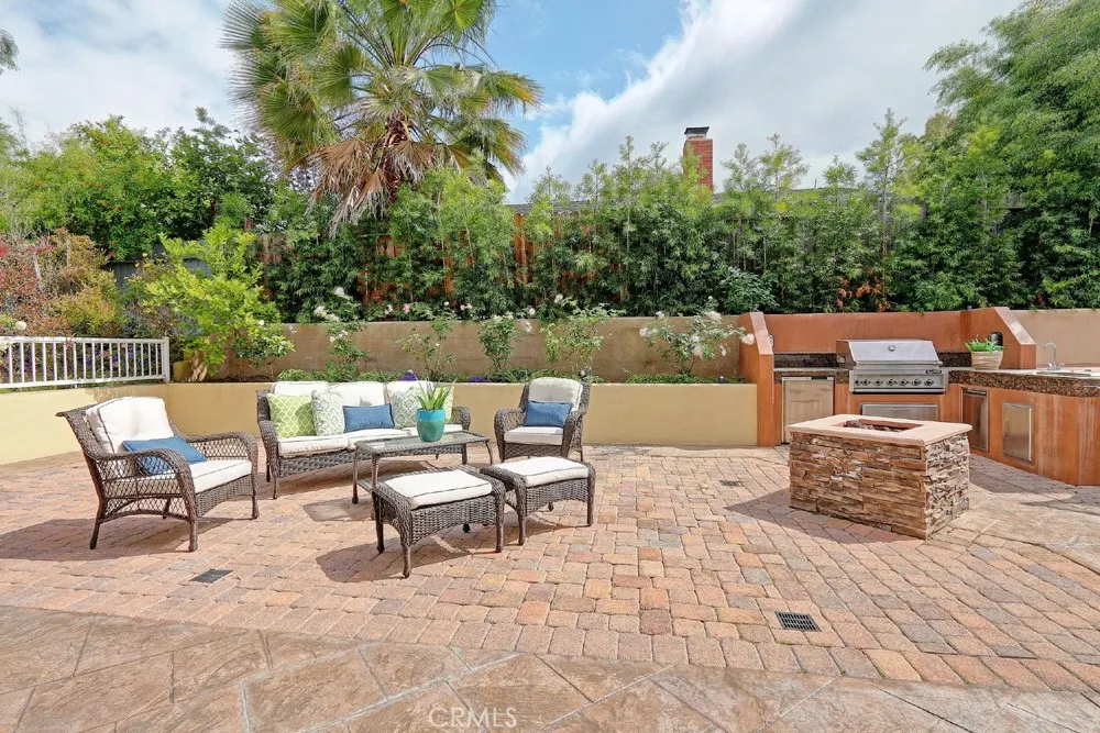 1740 2nd Street Manhattan Beach, CA 90266