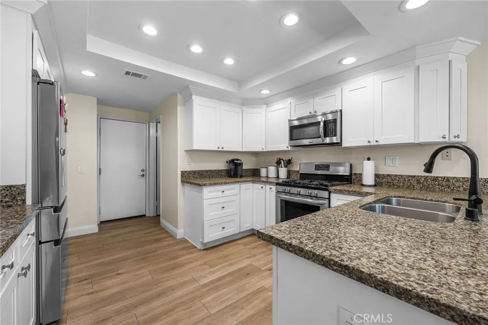 2027 Driftstone Glendora, CA 91740