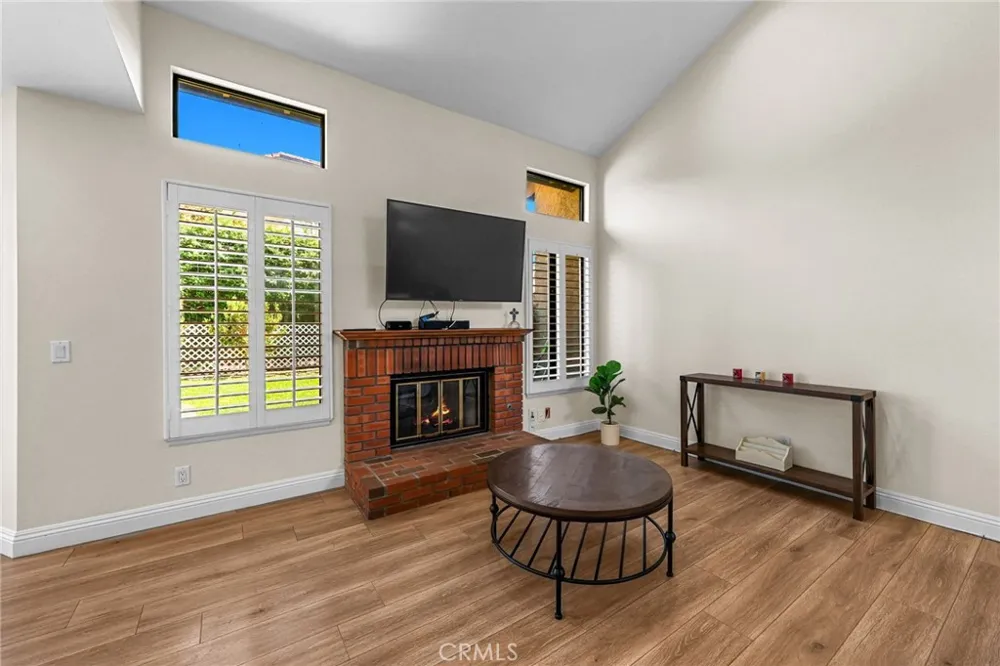 2027 Driftstone Glendora, CA 91740