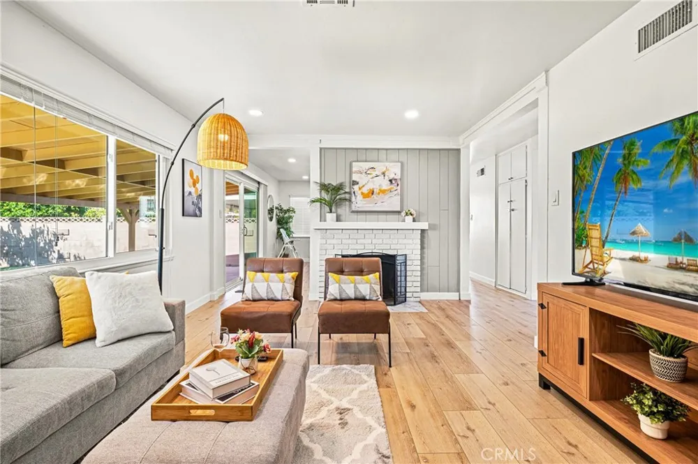 519 Stardust Placentia, CA 92870