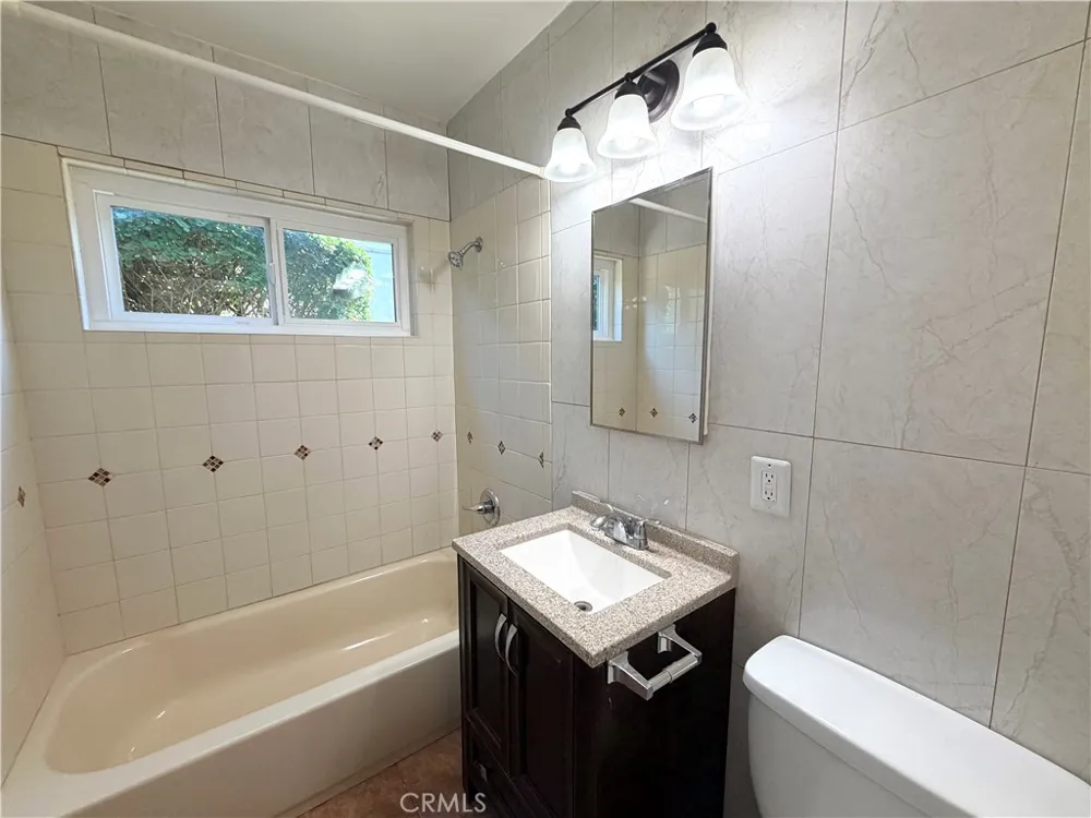 617 Kew Street #1 Inglewood, CA 90302