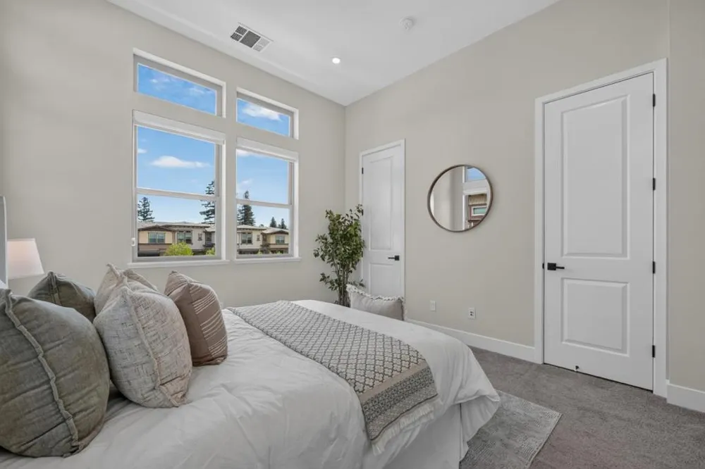 333 Marquetta Circle Mountain View, CA 94043