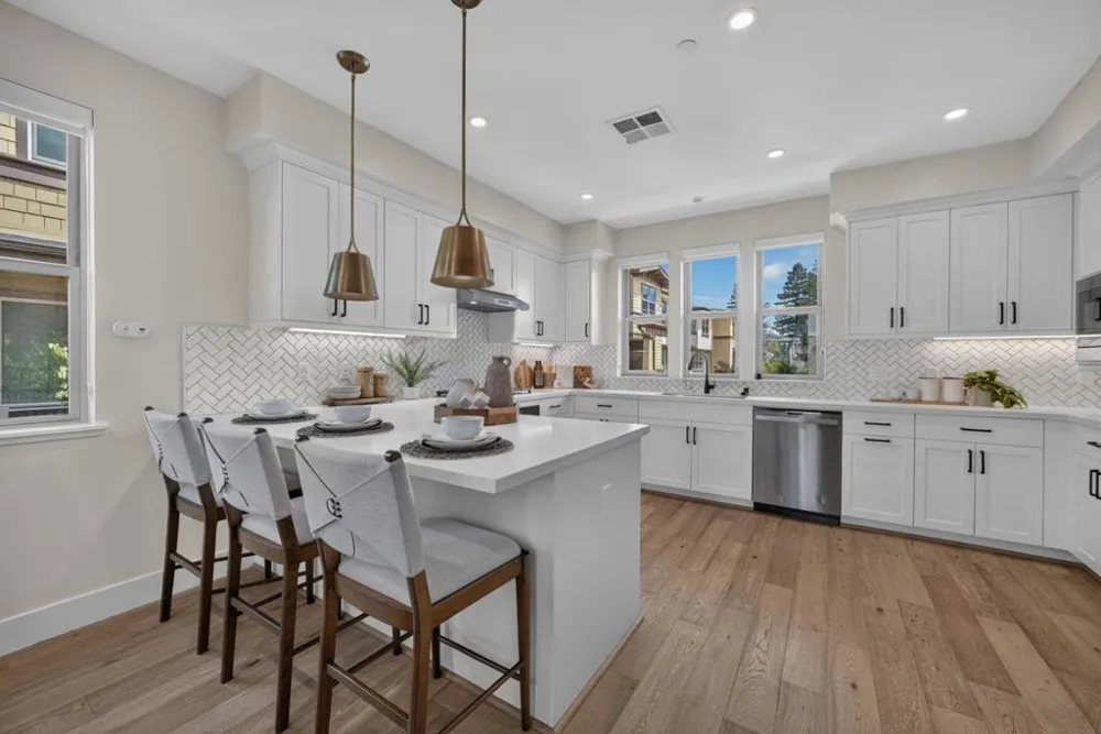 333 Marquetta Circle Mountain View, CA 94043