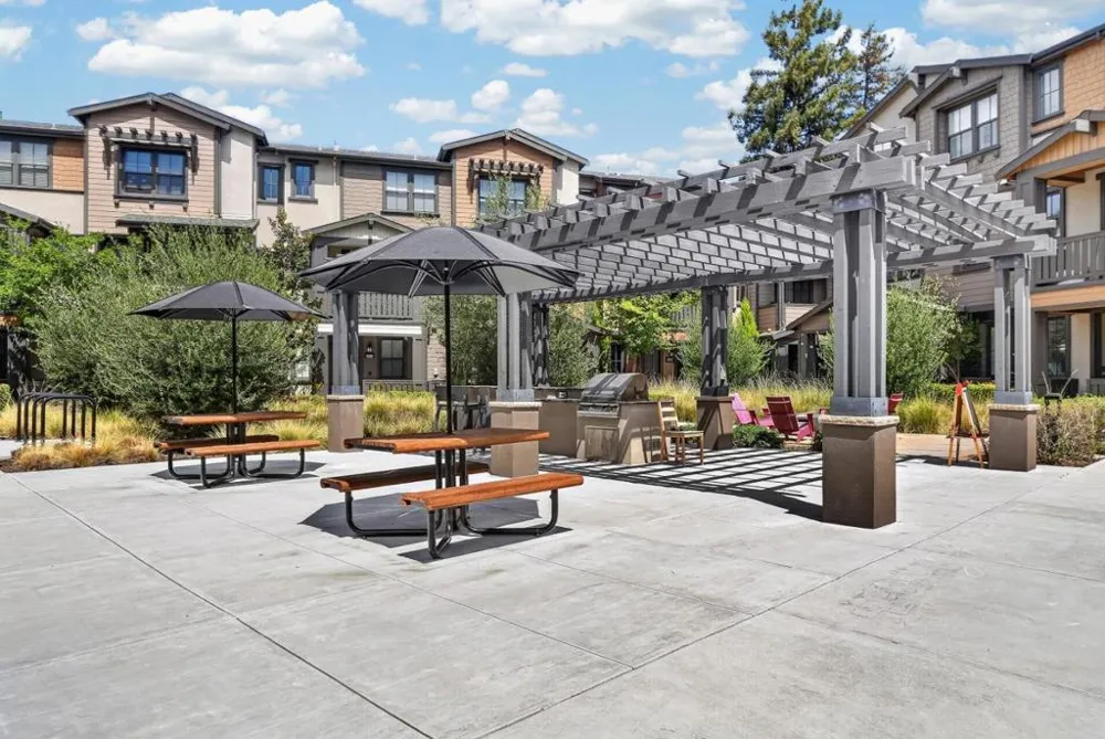 333 Marquetta Circle Mountain View, CA 94043