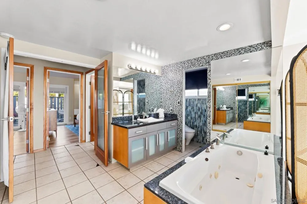3081 Nute Way San Diego, CA 92117