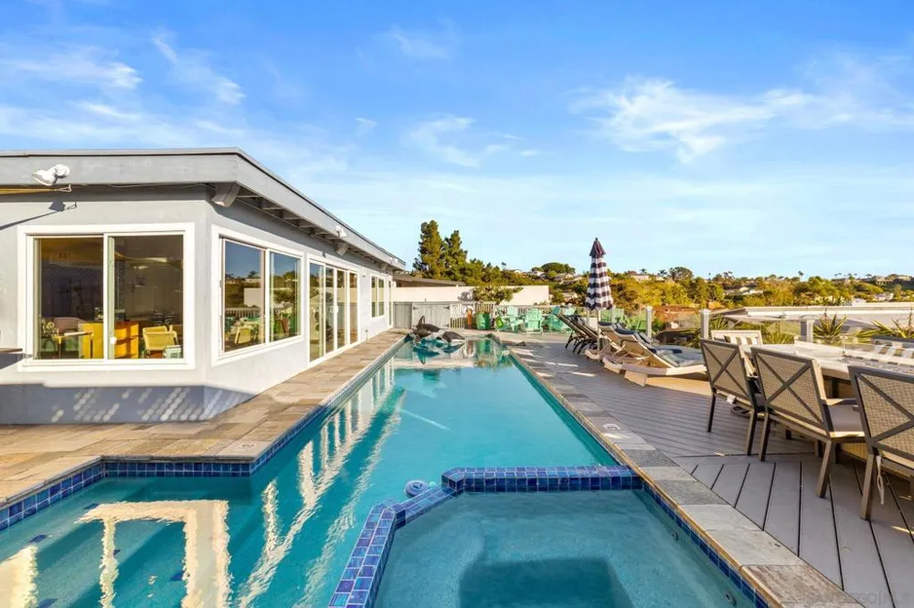 3081 Nute Way San Diego, CA 92117