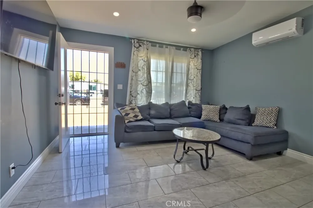 2120 Elm Rosamond, CA 93560