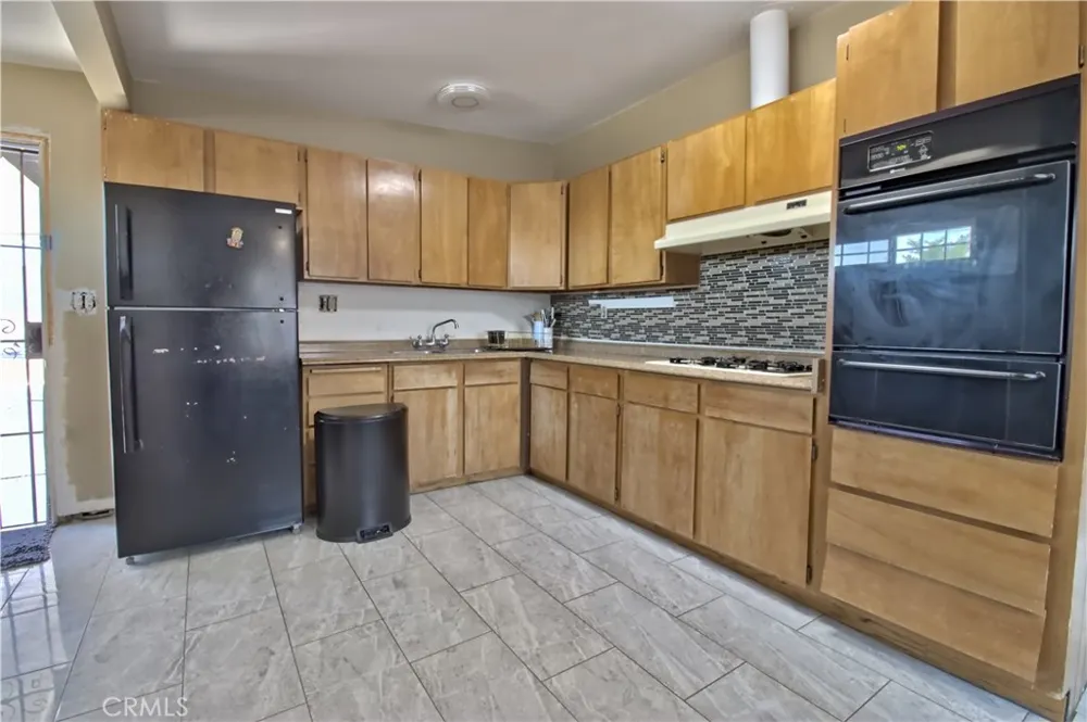 2120 Elm Rosamond, CA 93560