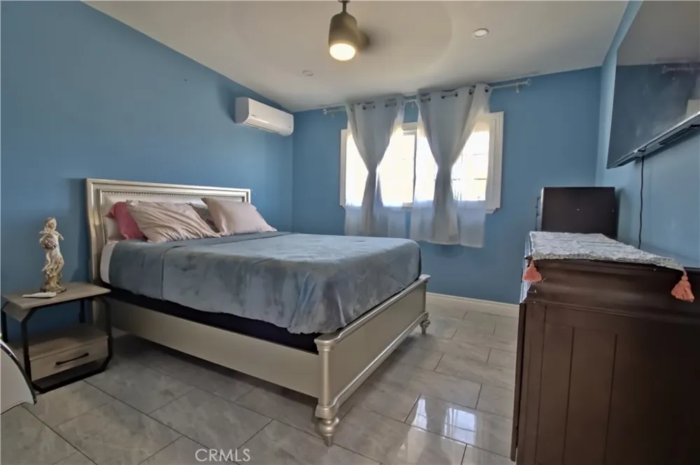 2120 Elm Rosamond, CA 93560