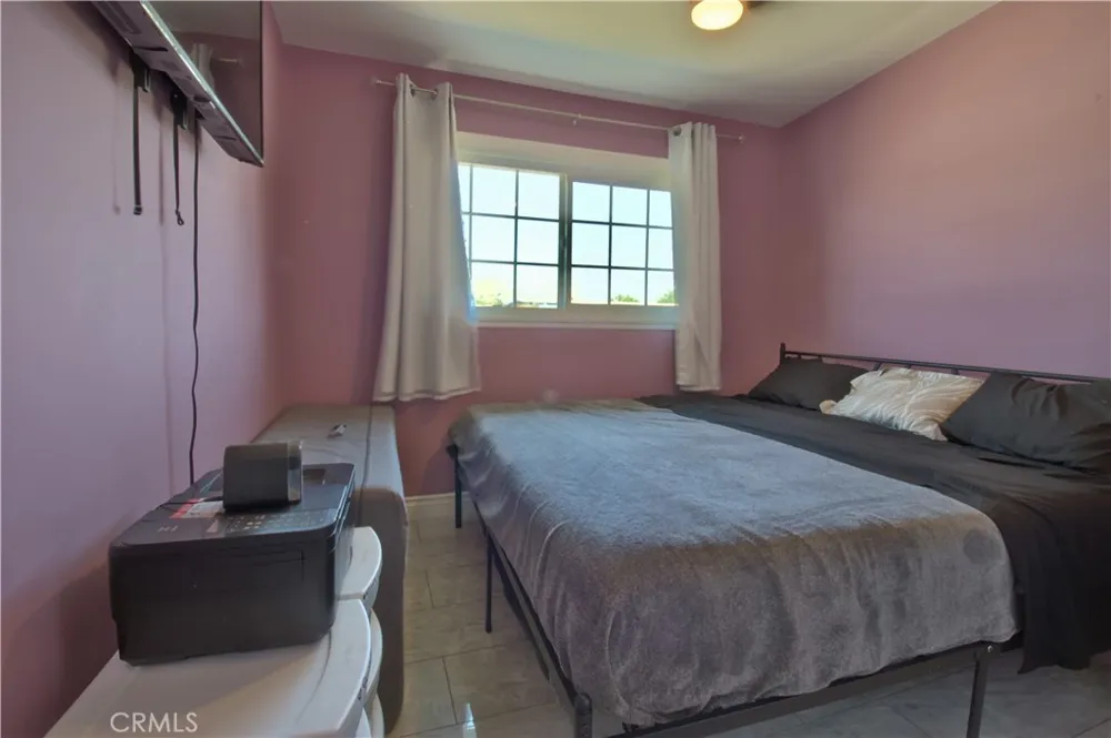 2120 Elm Rosamond, CA 93560