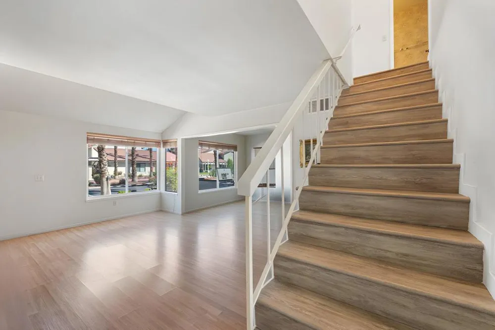 5951 Montecito Drive #5 Palm Springs, CA 92264