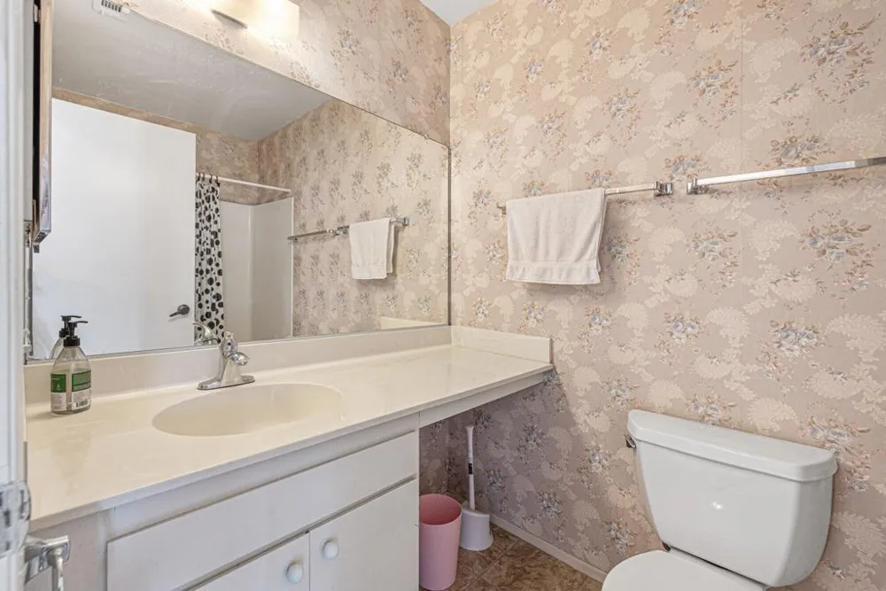 5951 Montecito Drive #5 Palm Springs, CA 92264
