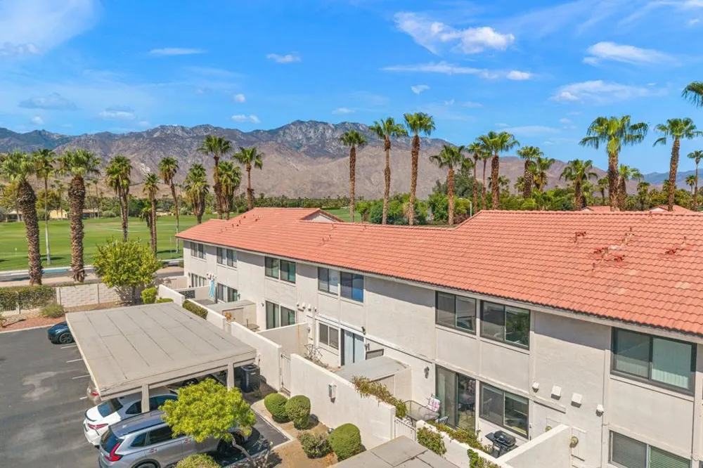 5951 Montecito Drive #5 Palm Springs, CA 92264