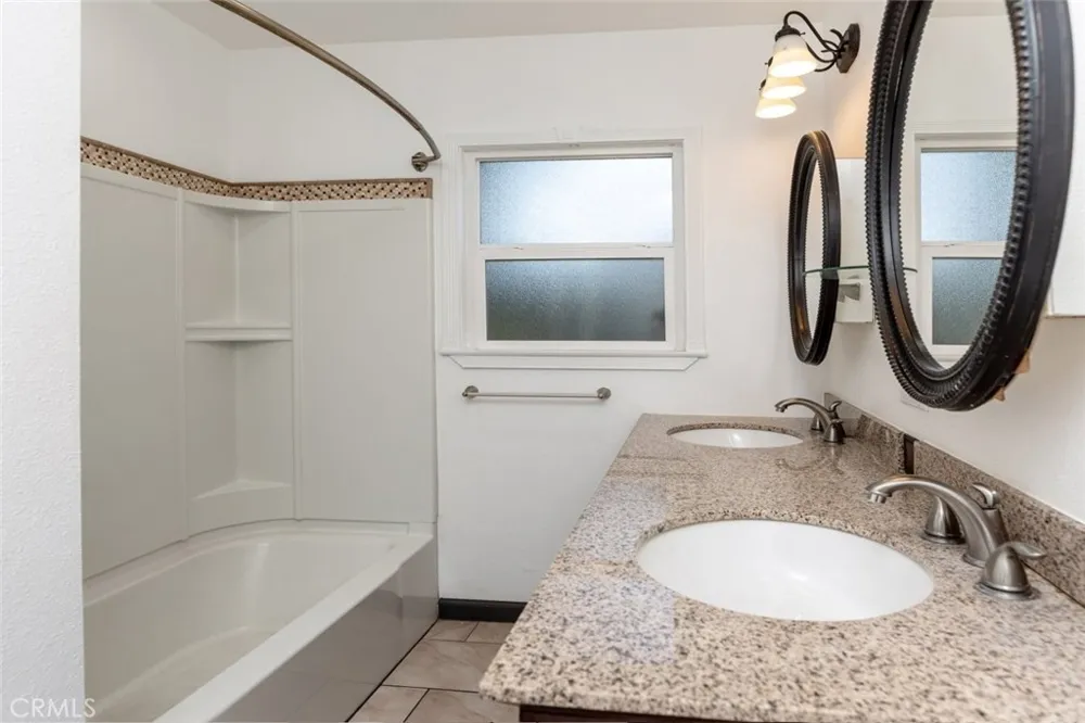 1967 8th Street San Fernando, CA 91340