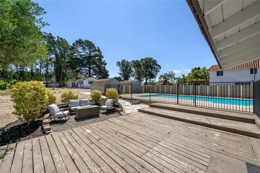 1497 La Quinta Drive Nipomo, CA 93444