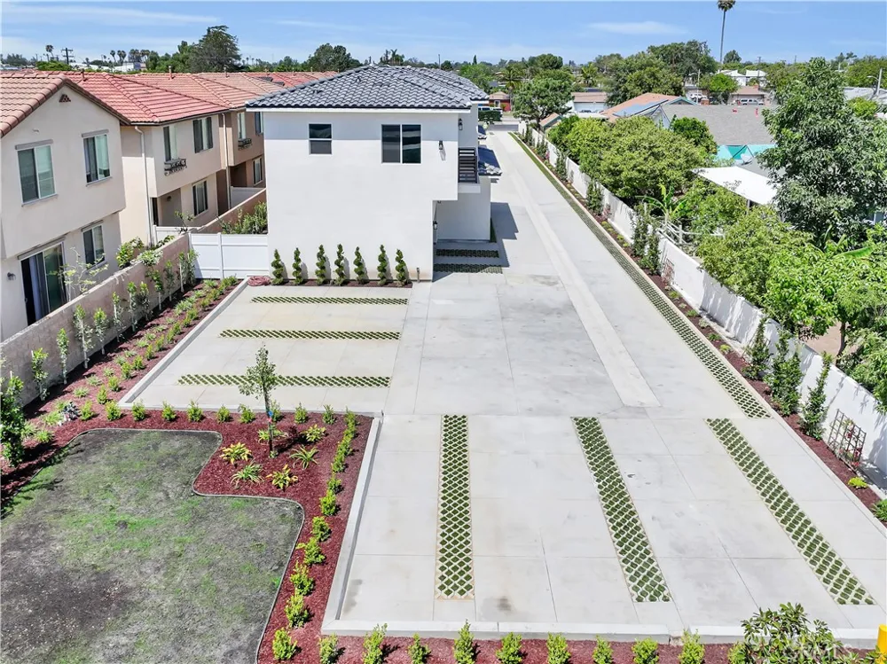 8224 Starr Street Stanton, CA 90680