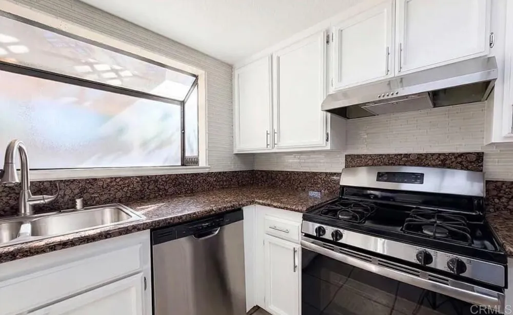 3164 Gingerwood Ln Lancaster, CA 93536