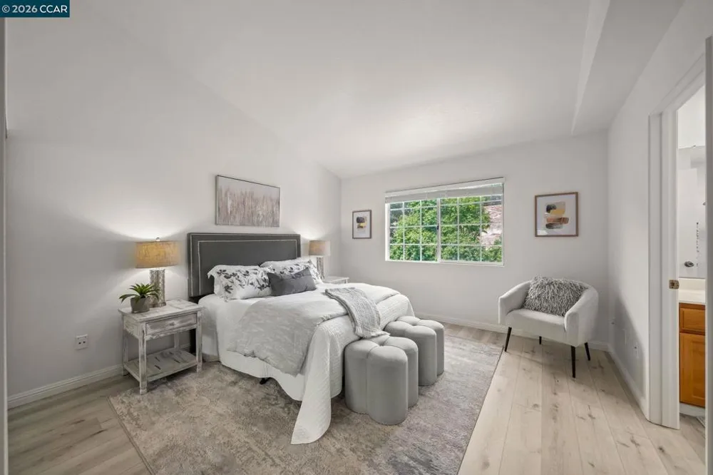 1111 Crest Ridge Ln Concord, CA 94521