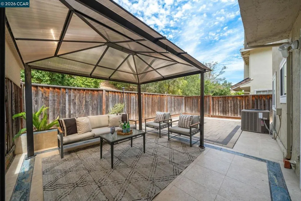 1111 Crest Ridge Ln Concord, CA 94521