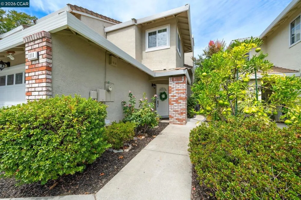 1111 Crest Ridge Ln Concord, CA 94521