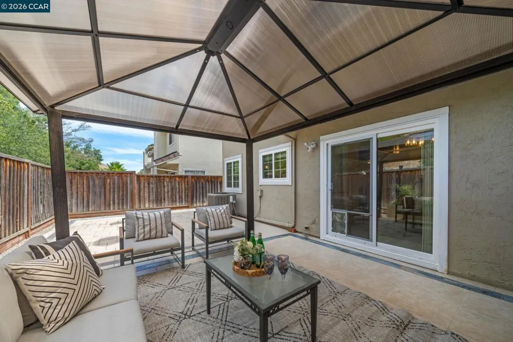 1111 Crest Ridge Ln Concord, CA 94521