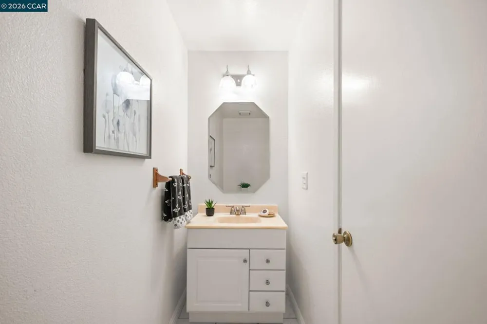 1111 Crest Ridge Ln Concord, CA 94521