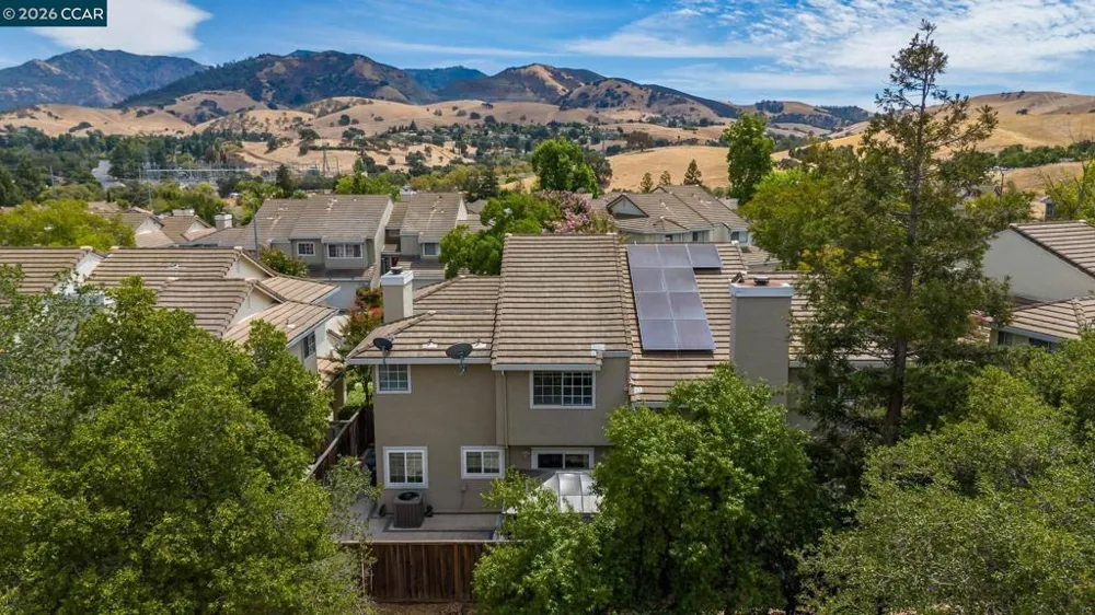 1111 Crest Ridge Ln Concord, CA 94521