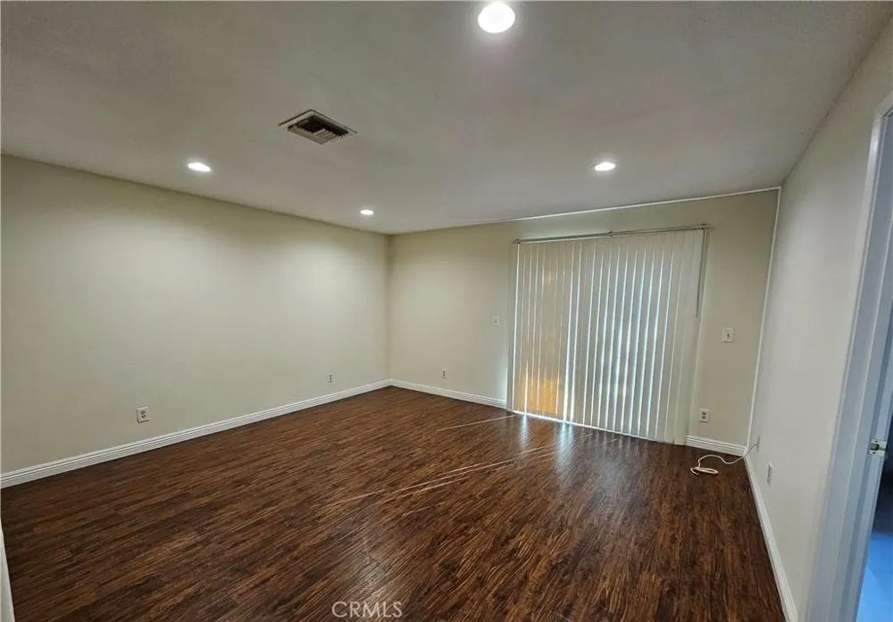 818 Stephens Avenue Fullerton, CA 92833