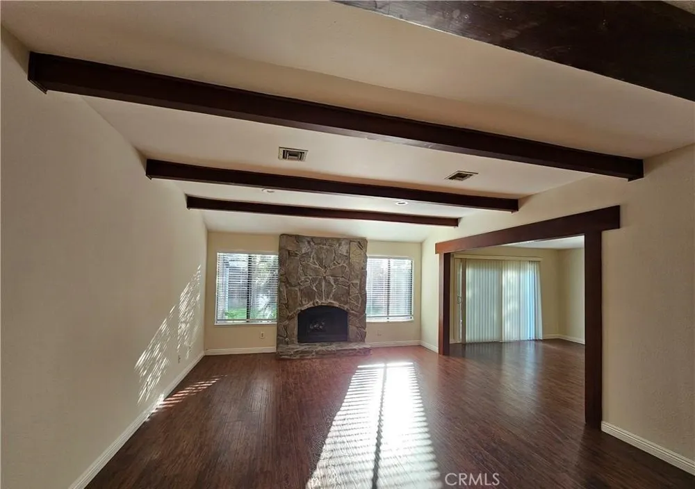 818 Stephens Avenue Fullerton, CA 92833