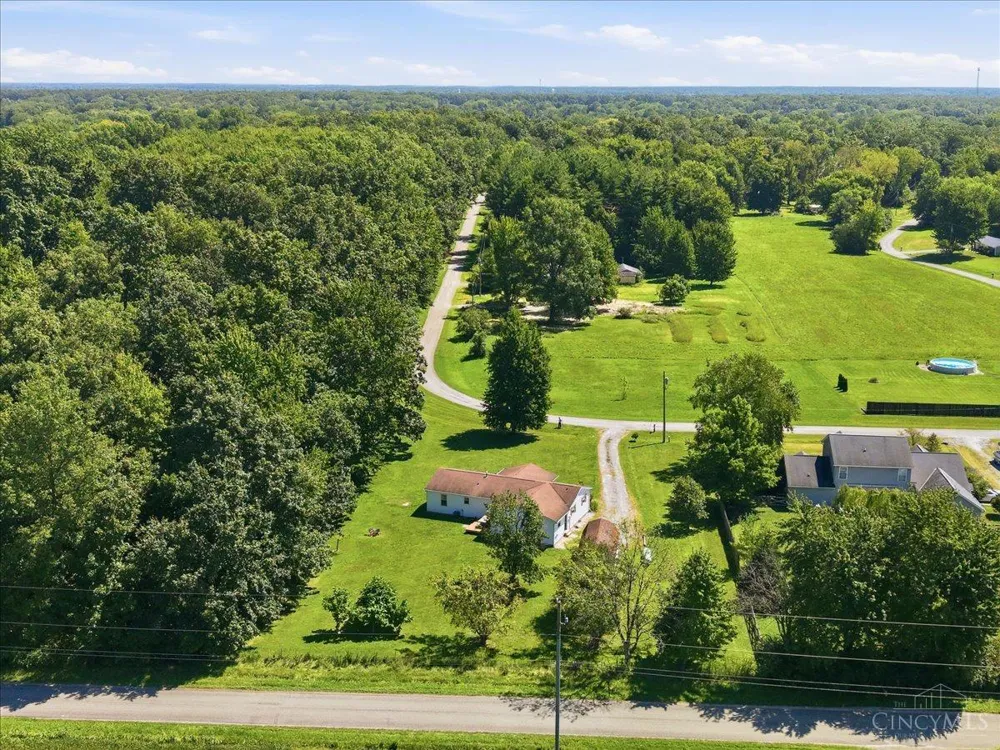 184 Dortmund Drive Perry, OH 45118