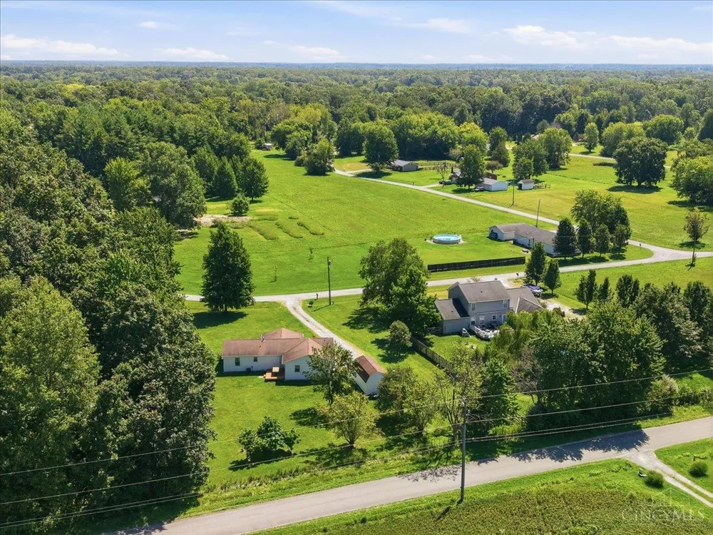 184 Dortmund Drive Perry, OH 45118