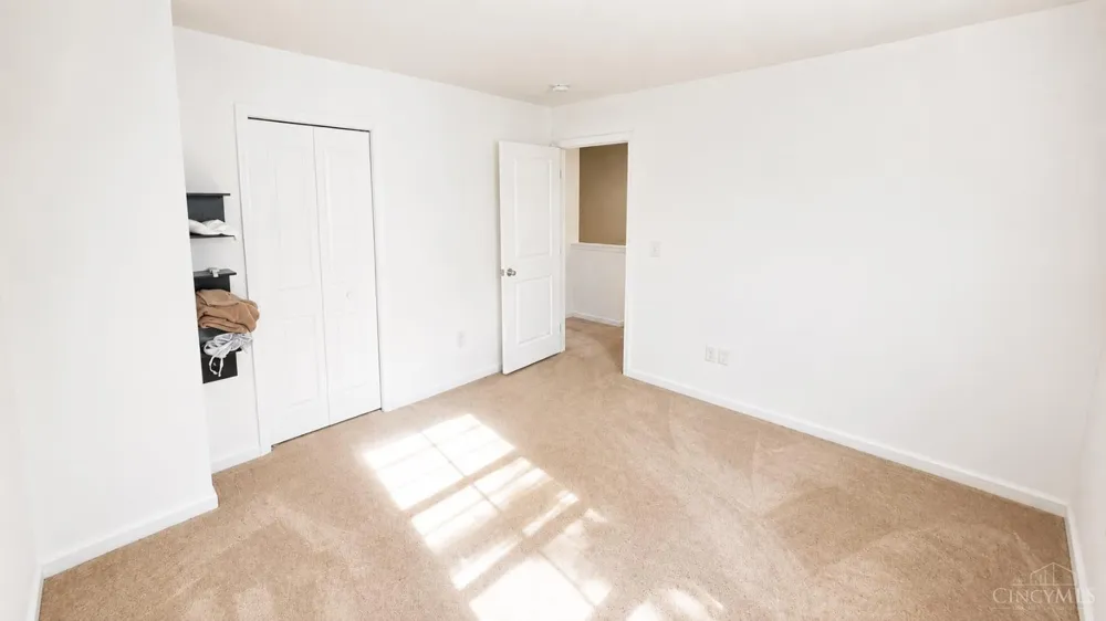 53 Charmalee Drive Batavia, OH 45102