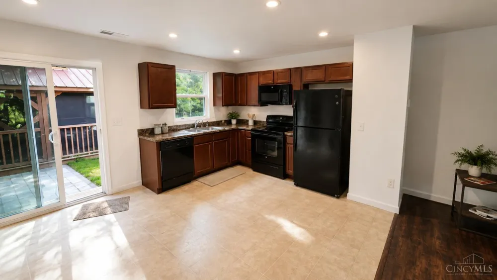 53 Charmalee Drive Batavia, OH 45102