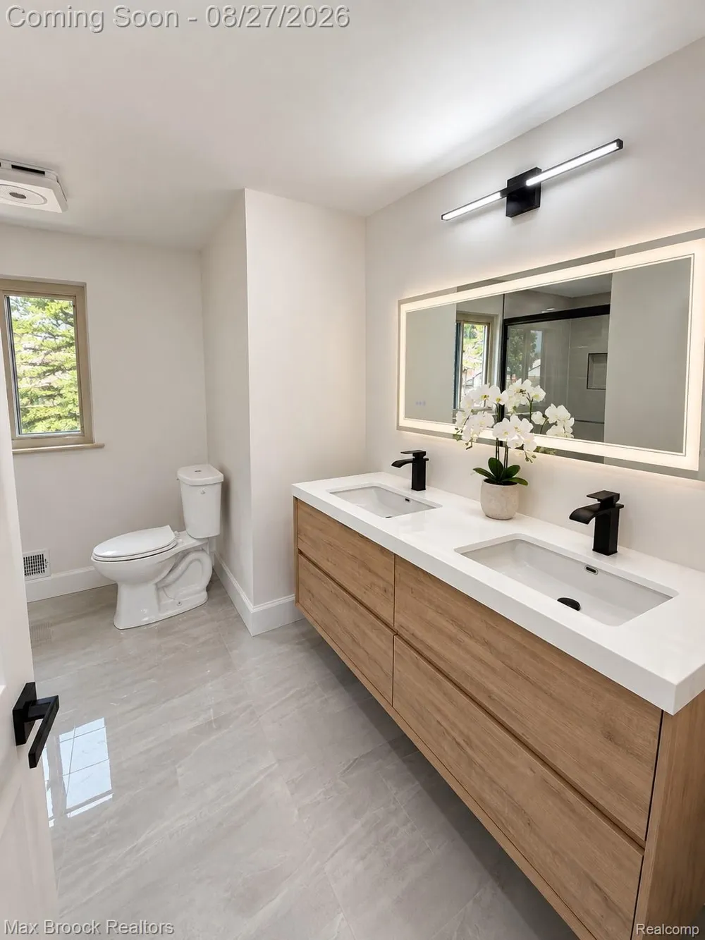 6128 Anne Drive West Bloomfield Charter Township, MI 48322