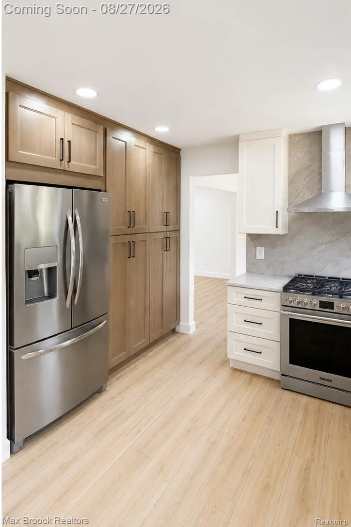 6128 Anne Drive West Bloomfield Charter Township, MI 48322