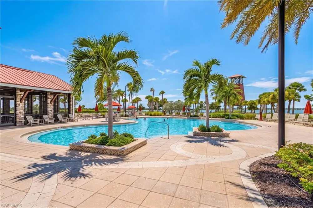 17589 Wayside BEND Punta Gorda, FL 33982