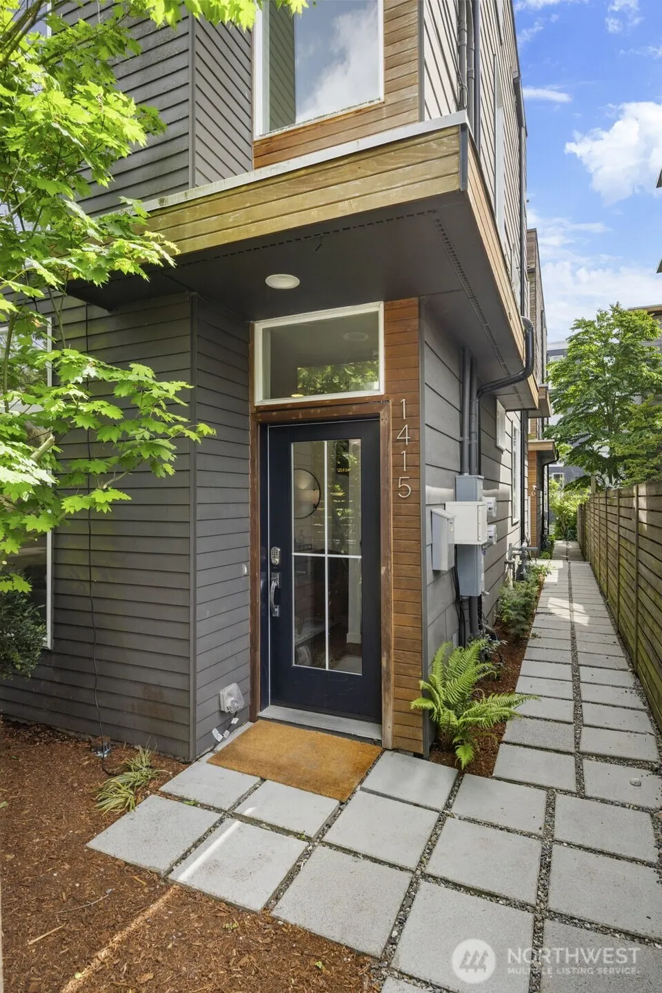 1415 E Fir Street Seattle, WA 98122