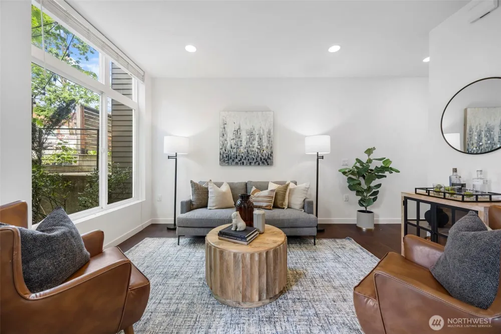 1415 E Fir Street Seattle, WA 98122